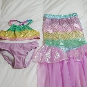 Girls 2 piece swimsuit with skirt cover up.